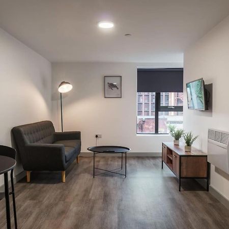 Modern 1 Bed Apartment In Liverpool Centre Екстериор снимка